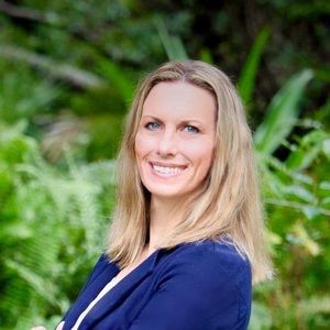 Meet your Posher, Jennifer